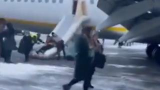 Video / Drama na štokholmskom aerodromu: Putnici bježali iz aviona