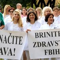 Štrajk podrške doktora Doma zdravlja Tuzla