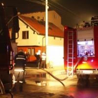 Zapaljen kabasti otpad u Sarajevu: Požar brzo ugašen