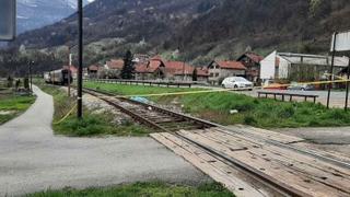 Lokomotiva udarila 10-godišnjaka u Zenici: Zadobio teške tjelesne povrede