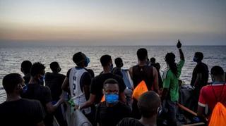 Irska vlada želi poslati tražitelje azila nazad u UK