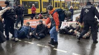 Klimatski aktivisti blokirali ceste u Njemačkoj