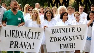 Štrajk podrške doktora Doma zdravlja Tuzla