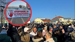 Protesti zbog napada na tinejdžere: "Huligani su istukli Vukovar"