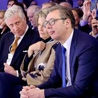 Vučić: Završen važan i uspješan boravak u Davosu