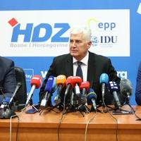 Analitičari iz Hercegovine: Dugoročna kriza vlasti ide u korist SDA i DF-a
