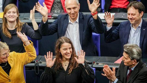 Bundestag pozdravlja Heike Heubach - Avaz