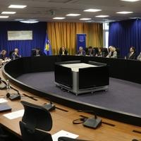 Kosovo i EIB potpisali ugovor vrijedan 33 miliona eura za izgradnju solarne elektrane