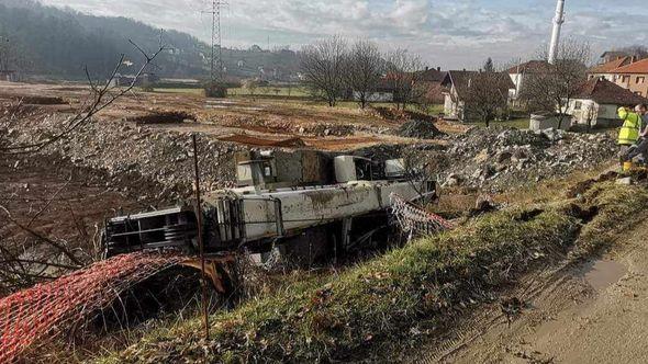 Dizalica koja je usmrtila radnika na gradilištu autoputa - Avaz