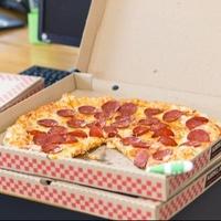 Jeste li se ikad pitali zašto je kutija za pizzu kvadratnog, a ne okruglog oblika: Razlog je mnoge iznenadio