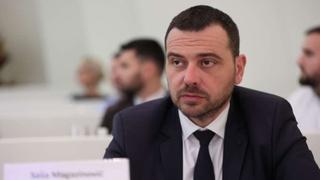 Saša Magazinović objavio brutalne prijetnje smrću koje je dobio: "Go*no izdajničko, zaslužio si metak u čelo"