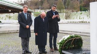 Pič i Rajli posjetili Memorijalni centar Srebrenica