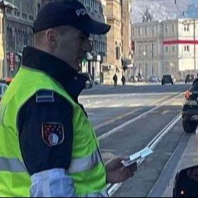 Policija u Sarajevu uručila čak 1.048 prekršajnih naloga: Iz saobraćaja isključeno pet pijanih vozača