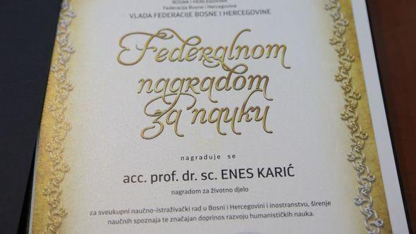 Nagrada akademiku Enesu Kariću - Avaz
