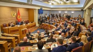 Počela sjednica Skupštine na kojoj se biraju predsjednik parlamenta i nova vlada Crne Gore