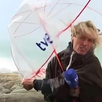 Ljude oduševila reporterka koja se javila uživo iz Španije tokom snažne oluje