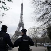 Uhapšeno 80 pedofila u Francuskoj: Među njima nastavnici, vozači hitne pomoći, treneri...
