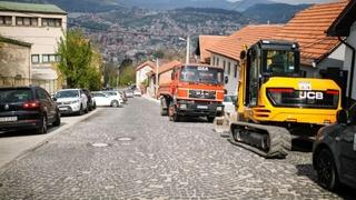 Počela sanacija dijela ulice Za beglukom – plato Širokača, projekat vrijedan 260.000 KM