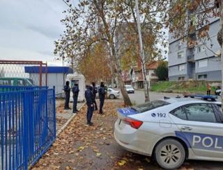 Na kosovsku policiju bačena eksplozivna naprava 