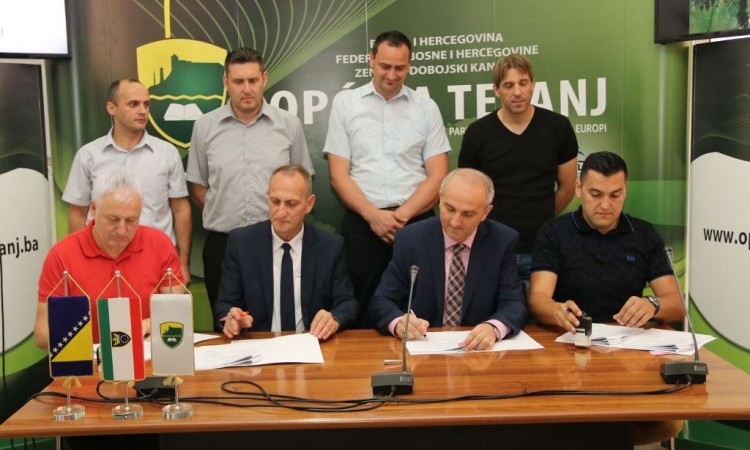 U Tešnju se grade četiri školske dvorane, jedna će biti završena najesen