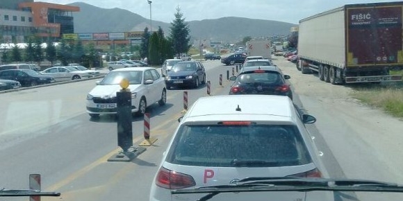 Stravična nesreća u Vitezu: Poginuo motociklista iz Travnika