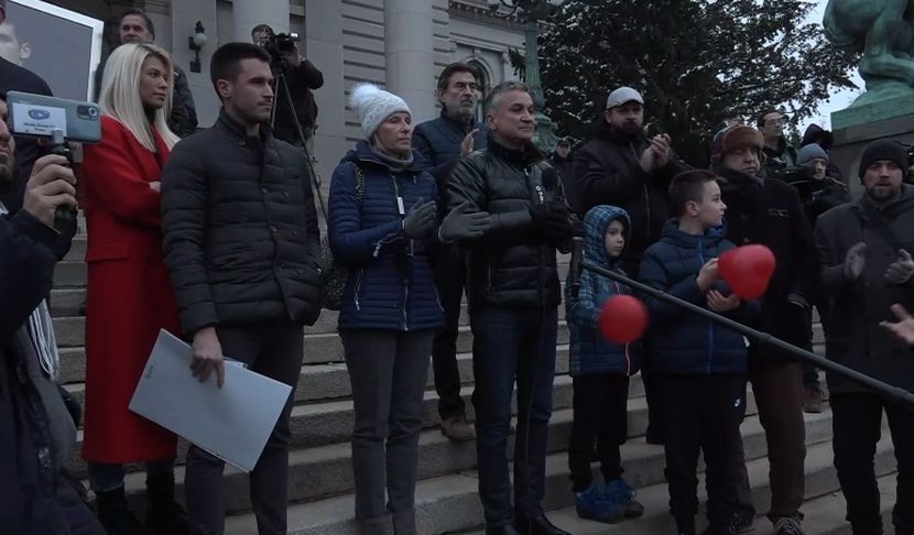 Održani novi protesti, Đoković poručio: Jesmo li mi životinje?