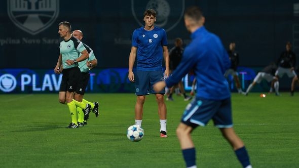 Željezničar i Borac na današnjim gostovanjima nastavljaju borbu za lidersku poziciju