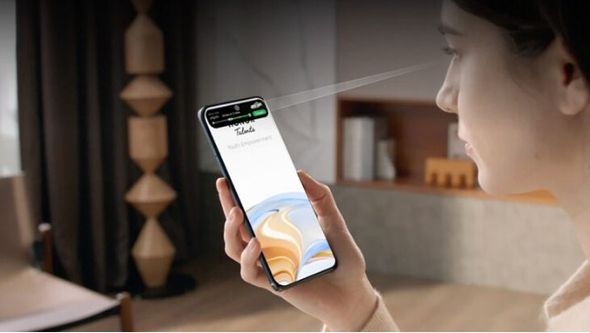 Iz kompanije Honor kažu da njihov novi telefon omogućava otvaranje aplikacija pogledom