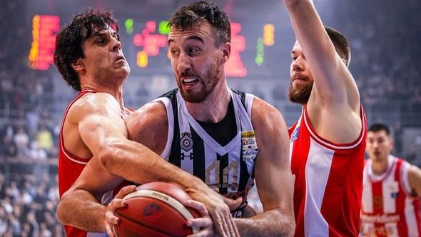 Magični Teodosić odveo Zvezdu do pobjede nad Partizanom i trofeja