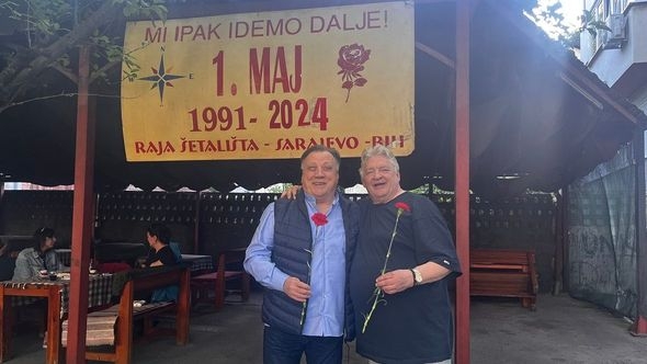 Halid Bešlić direktno iz Amerike došao u "Šetalište" kod Nedima Tabakovića Čuke
