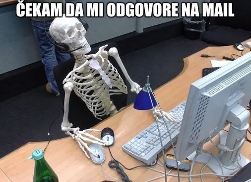 Koji je, dođavola, problem s odgovaranjem na mailove u BiH