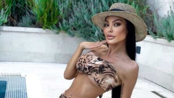 Pogledajte Majinu novu pozadinu od 850 kubika: Muškarci u stavu “mirno” 