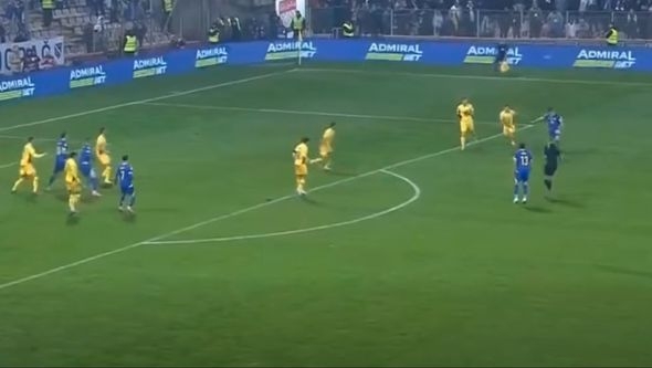 Poslušajte reakciju komentatora Zorana Šuke na gol Bajraktarevića: Ostao bez glasa