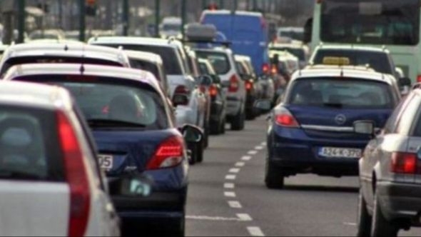 Stanje na putevima / Pojačan je promet vozila na ulazu u Bosnu i Hercegovinu