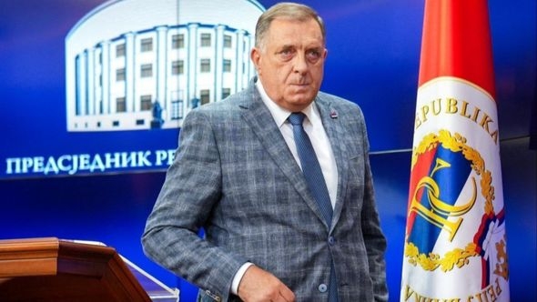 Dodik: "RS treba imati ulogu u izboru nasljednika Šmita, on treba da počisti smeće bivših visokih predstavnika"