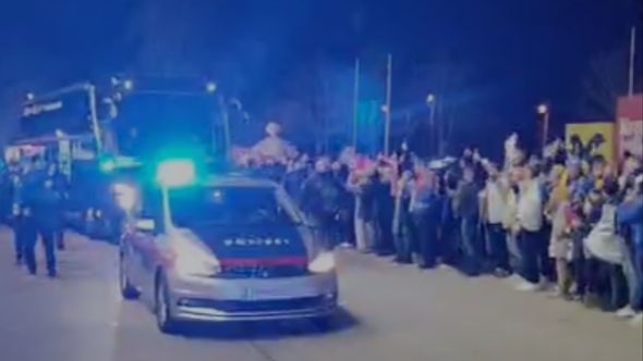Austrijanci dočekani zvižducima, kao da su u gostima