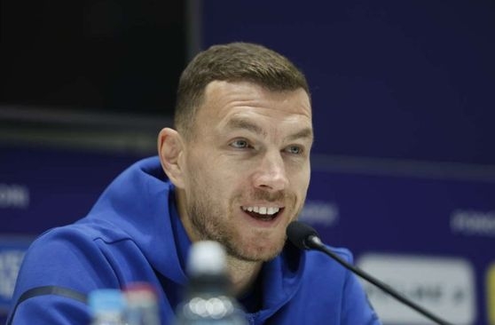 Džeko se sprema za povratak, Schalke želi osigurati plasman u Bundesligu