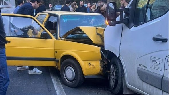 Teška nesreća na Nišićima: Ima povrijeđenih, saobraćaj potpuno obustavljen
