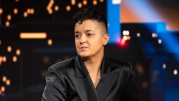 Emotivan snimak: Marija Šerifović izvela sina u prvu šetnju
