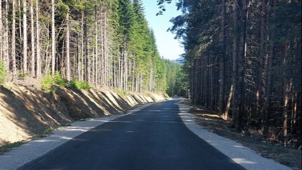 Od Fojnice do kapije Prokoškog jezera sad je asfalt