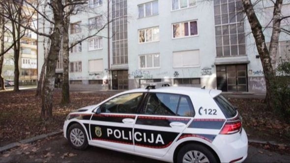 Muškarac uhapšen po potrazi, poznat identitet