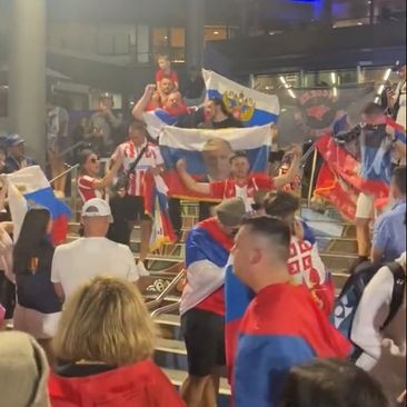 Haos u Melburnu: Srbijanski navijači uhapšeni zbog Putina