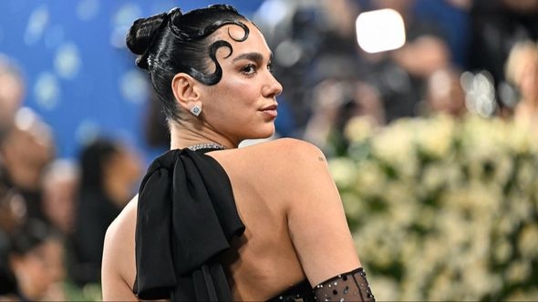 Dua Lipa uputila tužbu protiv Samsunga zbog neovlaštene upotrebe njene fotografije u marketinške svrhe