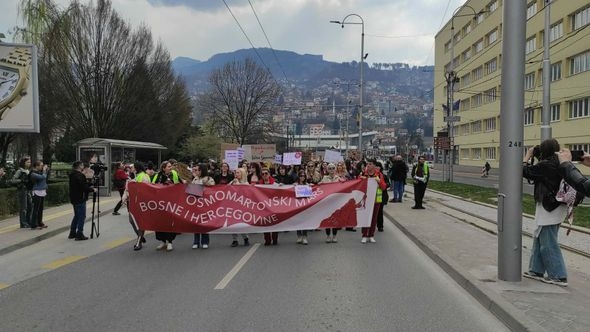 Video / Protestni marš povodom Dana žena: "Nismo zadovoljne našim položaj, ovo je način da skrenemo pažnju"