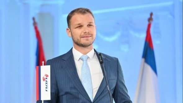 Stanivuković o paljenju Vukanovićevog vozila: Ko je sljedeći?