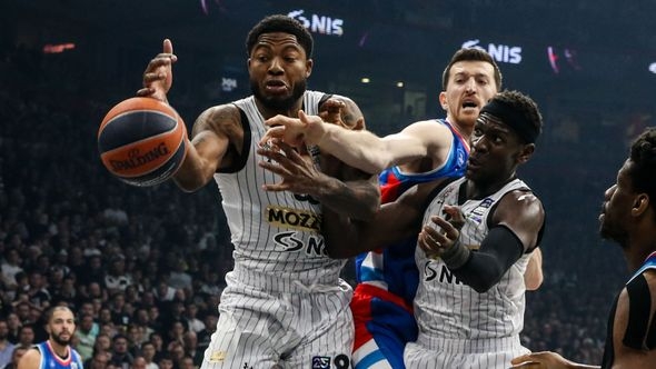 Anadolu Efes deklasirao ekipu Partizana u Euroligi