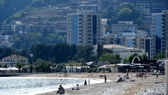 Budvanin spasio dva dječaka od utapanja na Slovenskoj plaži