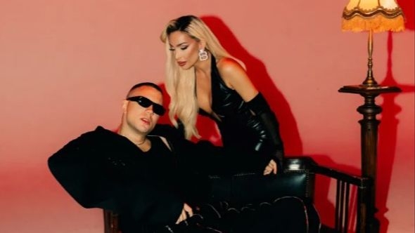 Relja i Maya Berović objavili duet, spot obiluje "vrelim kadrovima": Reagirala i Nikolija