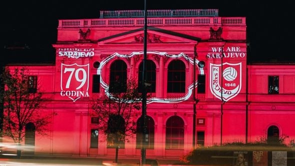 Zemaljski muzej u bojama FK Sarajevo 