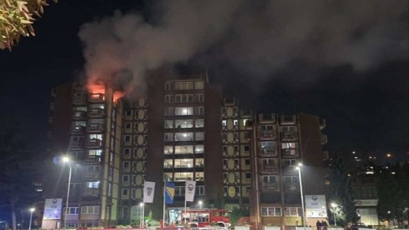 Uzrok požara u Domu penzionera u Tuzli je kratak spoj na kablu radioprijemnika: Preminulo 15 osoba